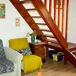 Negra Apartamento