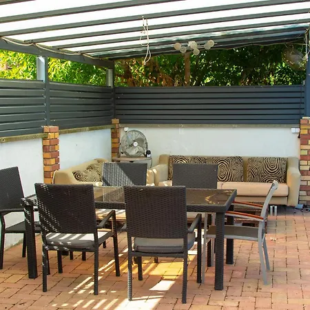 Negra Balatonfőkajár