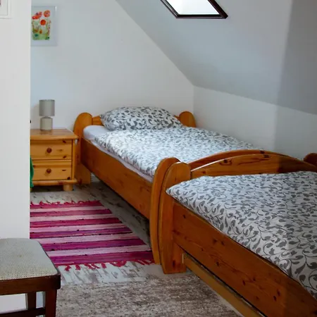 Negra Vendeghaz アパート *