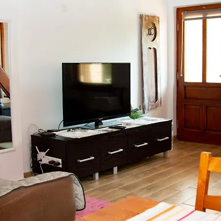 Negra Vendeghaz アパート *