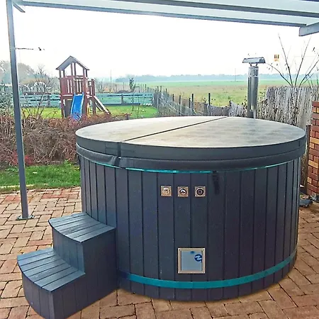 Daire Negra Vendeghaz Balatonfőkajár